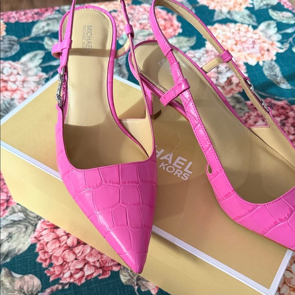 Michael Kors Vibrant Pink Slingback Heels - Picture 2 of 5